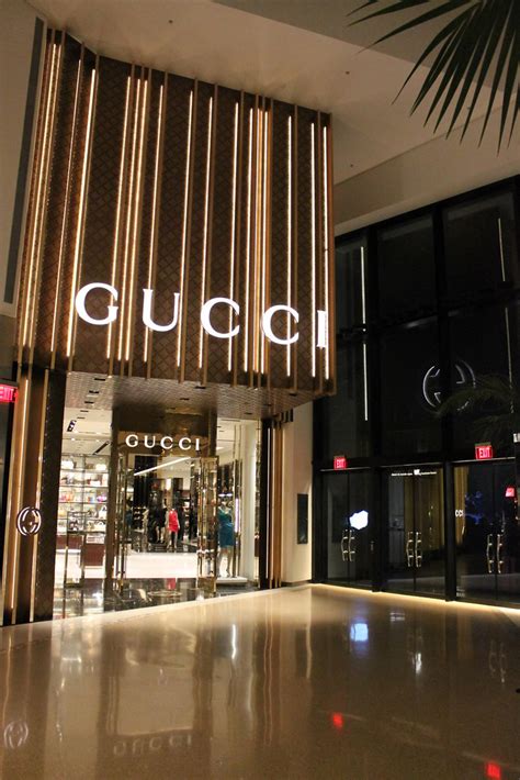 gucci outlet vegas|gucci las vegas outlet.